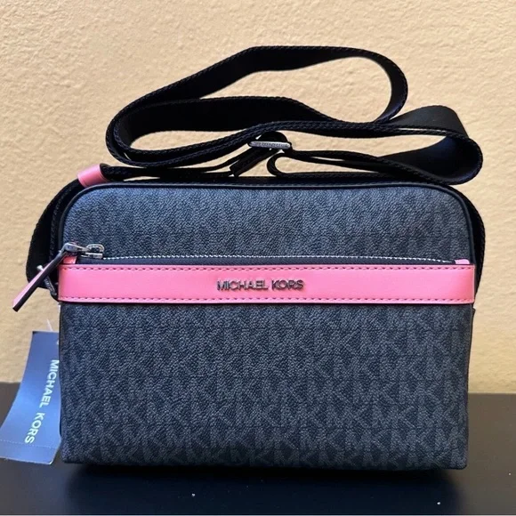 Michael Kors Black and Pink Crossbody Bag with White Accents - Picture 2 of 4